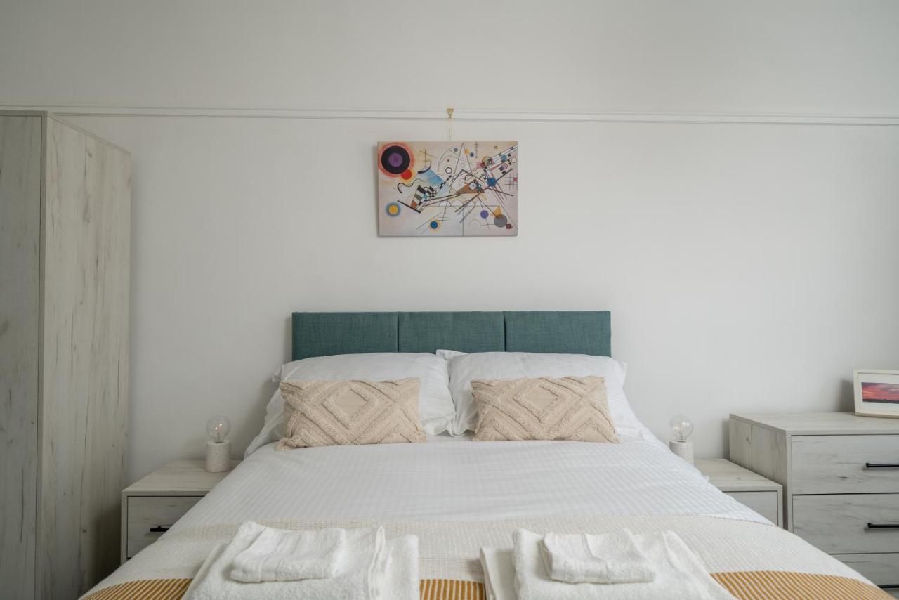 Appartamento Bright West Hampstead Retreat Londra Esterno foto