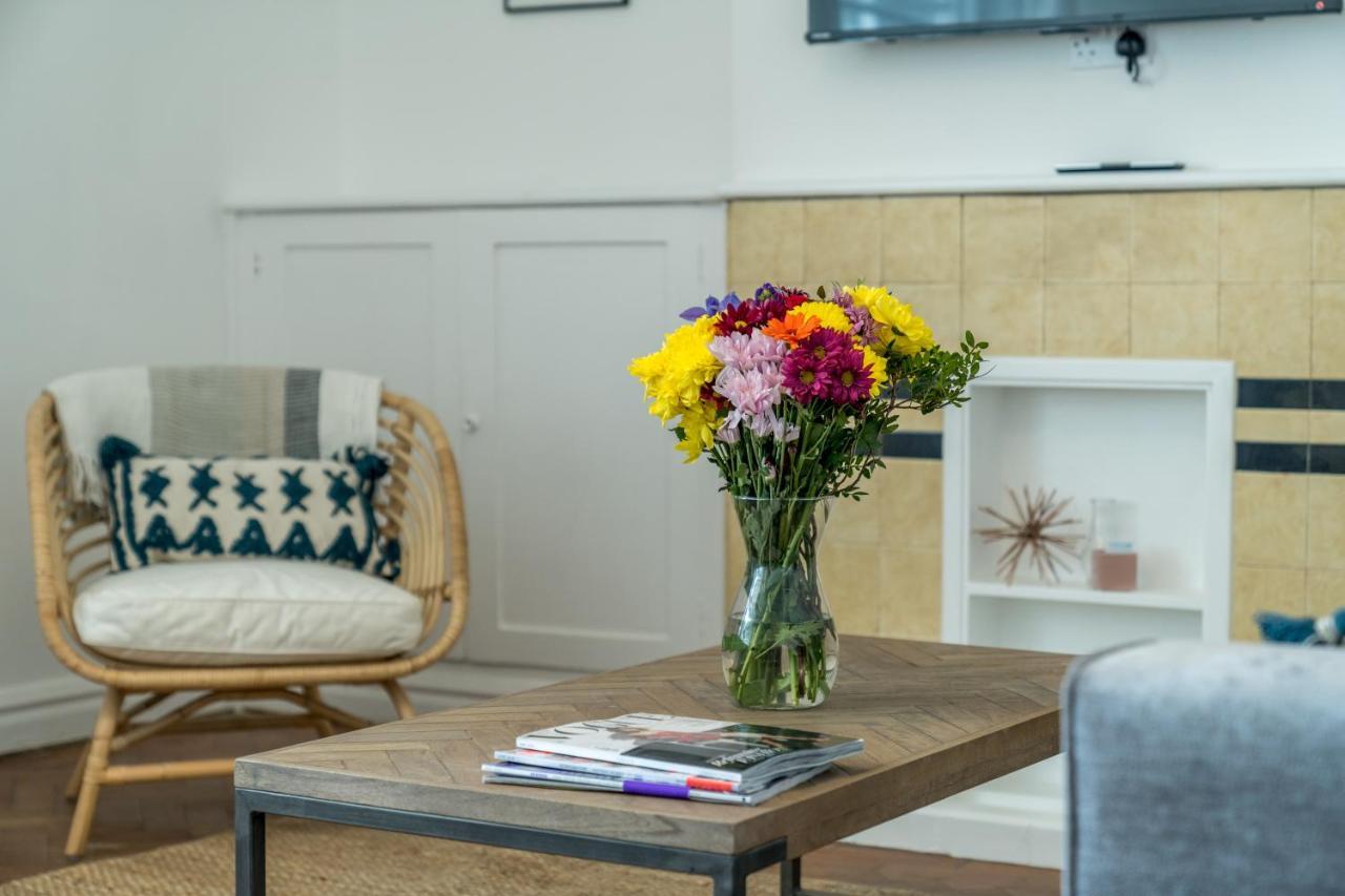 Appartamento Bright West Hampstead Retreat Londra Esterno foto