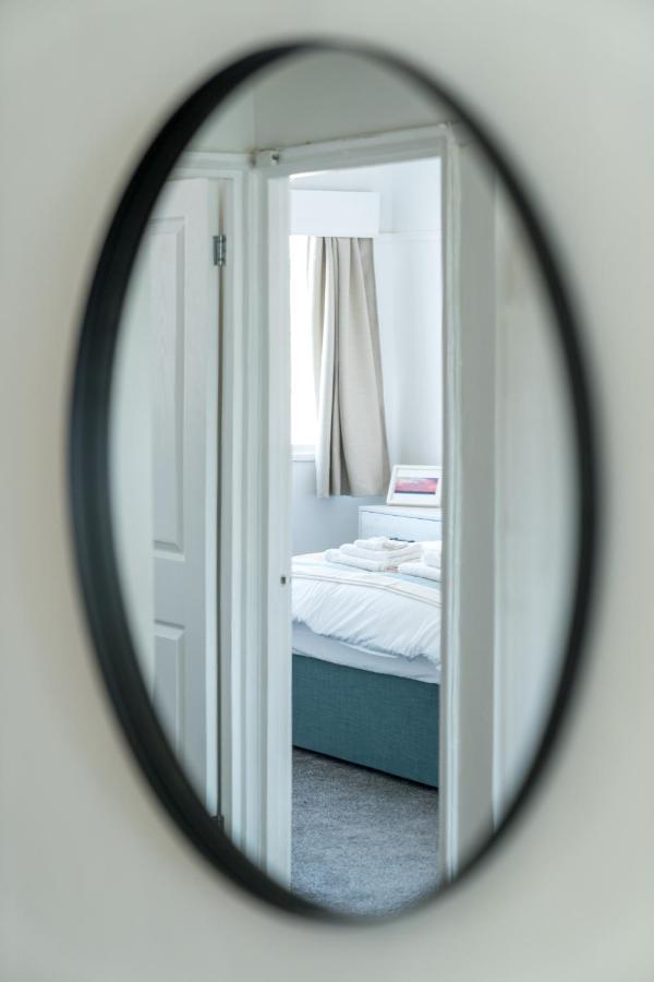 Appartamento Bright West Hampstead Retreat Londra Esterno foto